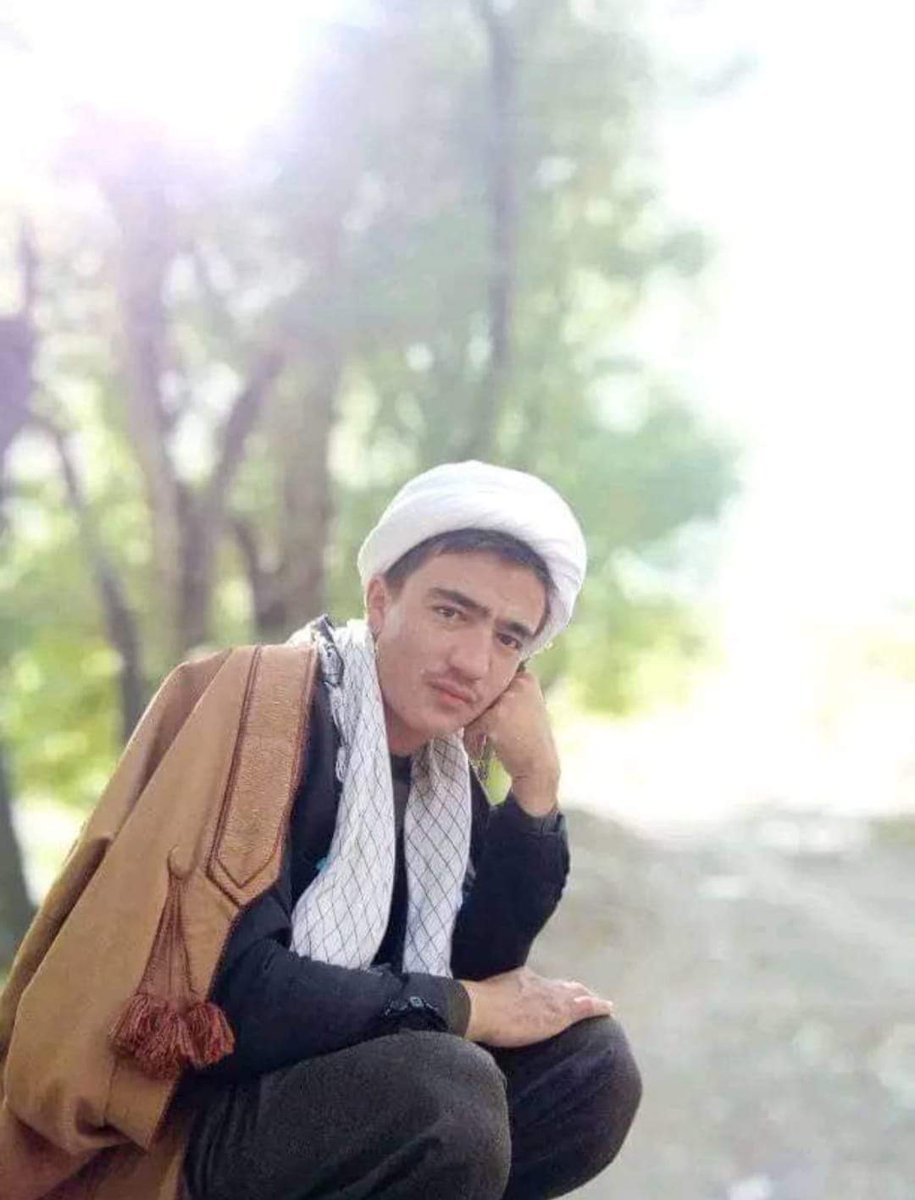 AliNaza07841484's tweet photo. این زمان وکیلی است.
طالبان دیشب او را در مالستان کشتند.
#StopHazaraGenocide https://t.co/D3Pyy01yGA