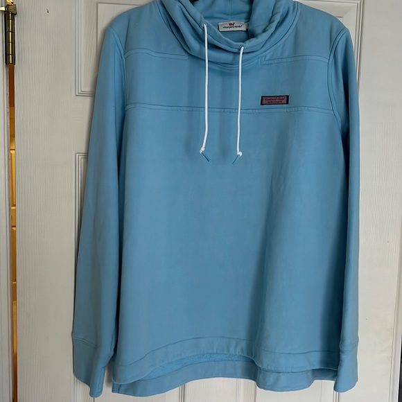 So good I had to share! Check out all the items I'm loving on <a href="/Poshmarkapp/">Poshmark</a> from <a href="/TexasShoppe/">Gina S</a> #poshmark #fashion #style #shopmycloset #katespade #chaser #vineyardvines: posh.mk/qL7P6kRSJub