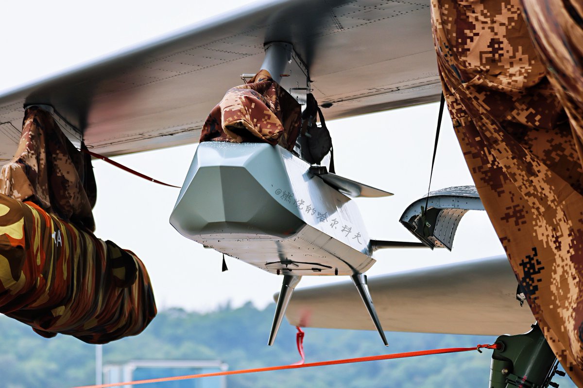 China's AKF 98A, a stealthy missile or a glide bomb? Does it have an
