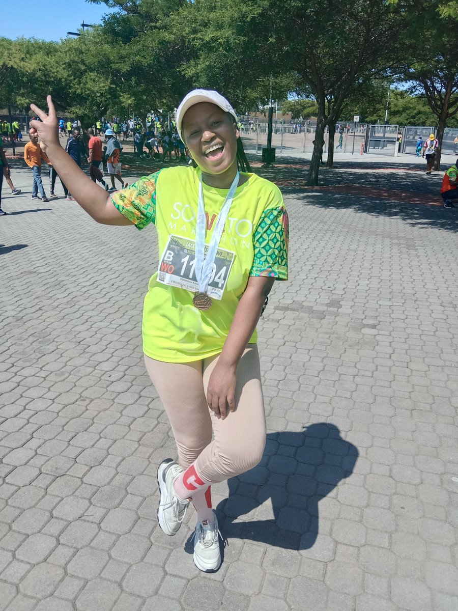 elenok_k's tweet photo. #SowetoMarathon https://t.co/iBhF0o56du