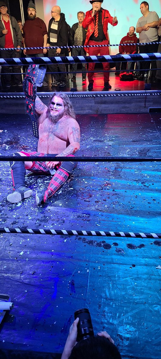 ringsidechops's tweet image. What a match last night @FmLutte for the ring of terror championship. And new champ @FredPCrow.