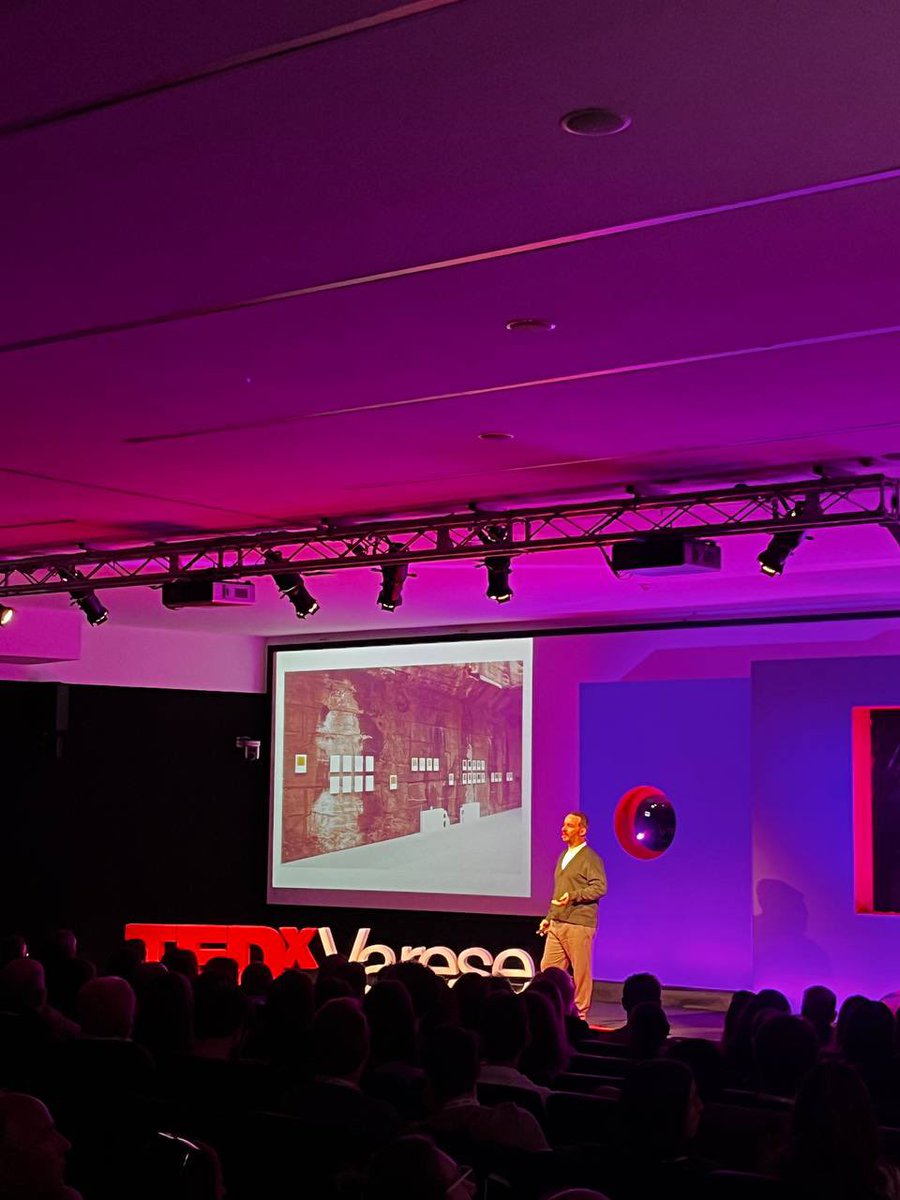 “Ho continuato le mie analisi chimiche di tutte le terre per capirne il contenuto. Delle 30 terre raccolte, solo 2 erano pulite per qualsiasi uso. Tutte le altre erano contaminate.” Giuseppe Licari #TEDxVarese