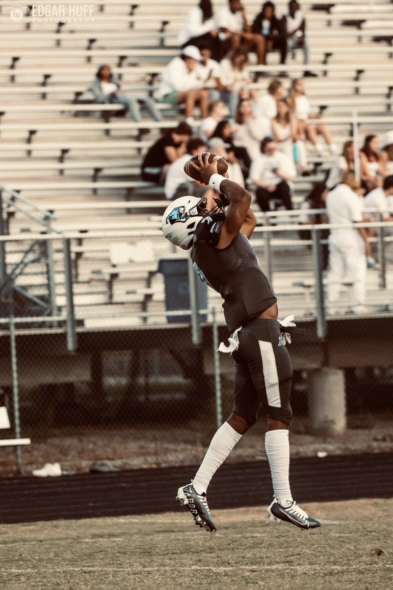 Varsity Film: hudl.com/v/2JkU2L

Thank you Panther Creek Football for the best 2 years of my life, forever thankful 💙 <a href="/PantherCreekFB/">Sean Crocker</a>