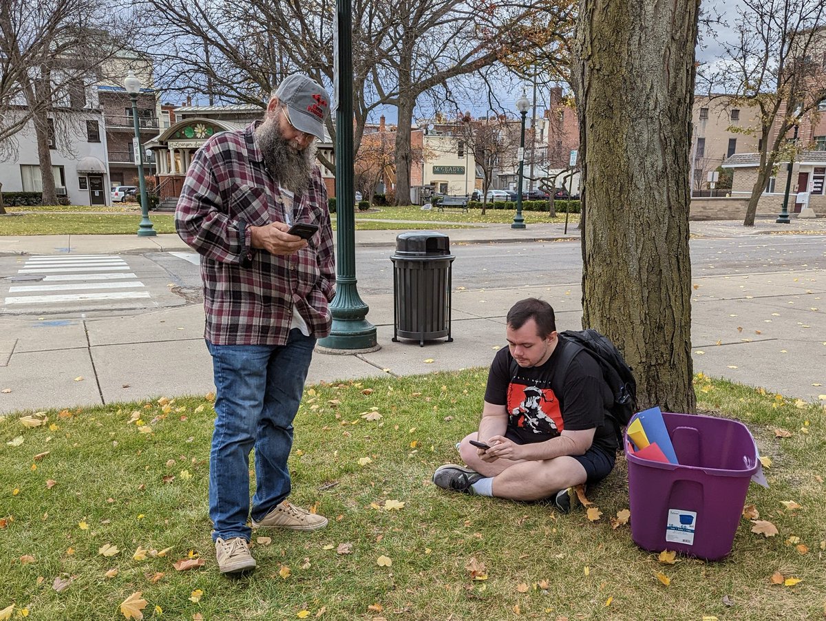 Saphie418's tweet photo. Just a few photos from Dratini community day

#PokemonGOCommunityDay 
#PokemonGO 
#PokemonGoApp 
#Niantic https://t.co/Ufh3bYXgXR