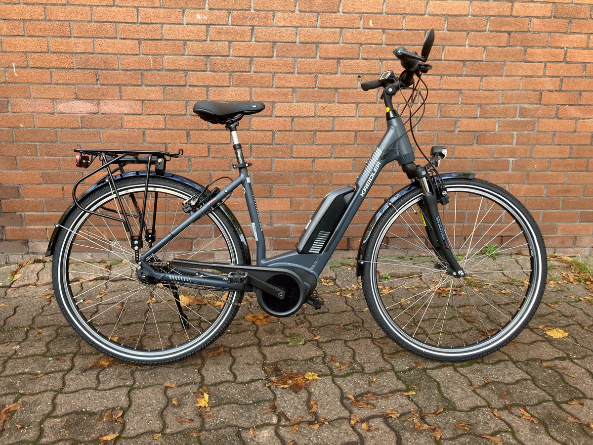 cityviewwheels's tweet photo. Exceptional value from Germany - at €2,599, this Kreidler Vitality Eco 1 Electric Bike with Bosch electrics throughout is packed with high quality features. See all on https://t.co/FmQSox4KvI #Cork #ebikes #cycling #commuting #traffic #fitness https://t.co/d6oeIzT7Ei