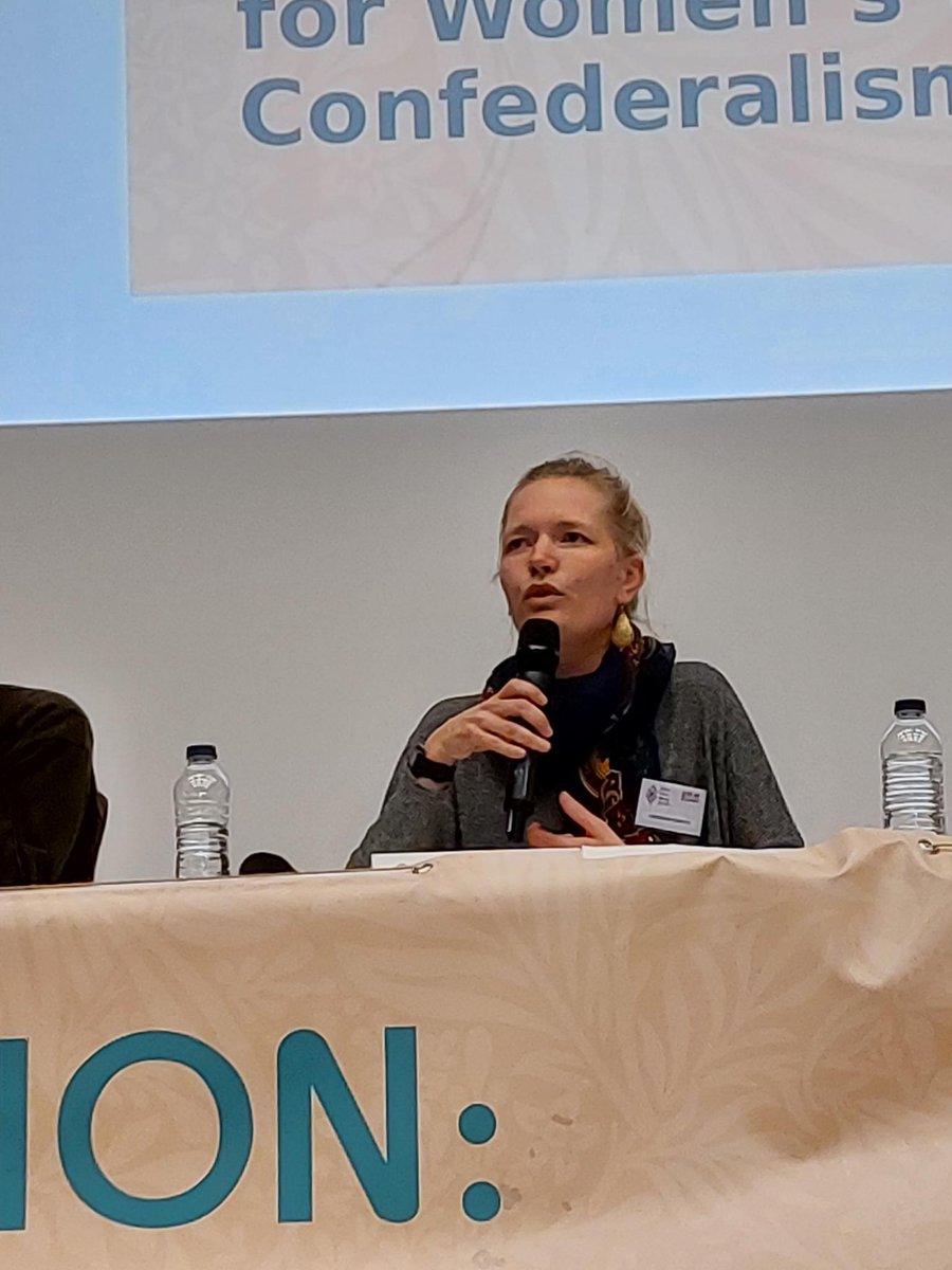 Womenweavingfuture tweet media