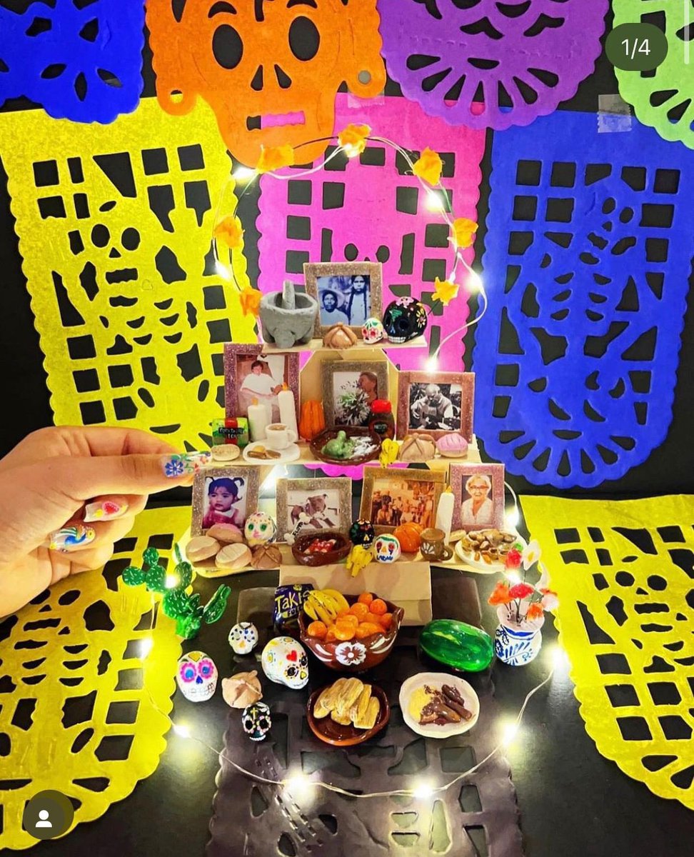 Josefa Gonzalez Blanco (she-her) (@josefagbom) on Twitter photo Congratulations <a href="/kimgmacias/">The Anglo Mexican</a> for winning this year’s @ukmexicanarts <a href="/mexibritweet/">Mexibrit</a> <a href="/Embamexru/">Mexican Embassy UK</a> #DayoftheDead Ofrenda competition! 💀🫶
🥇 prize round trip to 🇲🇽 #LaPaz, Baja California Sur 🌊⛱️🐠 for two, courtesy of <a href="/Aeromexico/">Aeroméxico</a> <a href="/VivaLaPazNet/">Viva La Paz</a> and @110percebmdc 🤩 Congratulations <a href="/kimgmacias/">The Anglo Mexican</a> for winning this year’s @ukmexicanarts <a href="/mexibritweet/">Mexibrit</a> <a href="/Embamexru/">Mexican Embassy UK</a> #DayoftheDead Ofrenda competition! 💀🫶
🥇 prize round trip to 🇲🇽 #LaPaz, Baja California Sur 🌊⛱️🐠 for two, courtesy of <a href="/Aeromexico/">Aeroméxico</a> <a href="/VivaLaPazNet/">Viva La Paz</a> and @110percebmdc 🤩