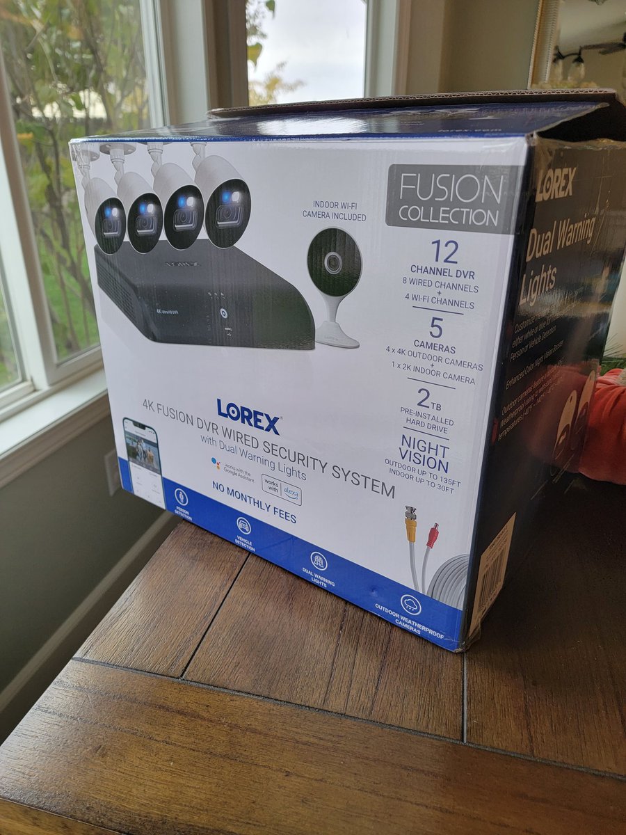 JamesSt_PNW's tweet photo. Piece of mind in a box.
Spent the day setting up my new 4k Fusion security camera system from @LOREXTECHNOLOGY https://t.co/inuHYwkFPj