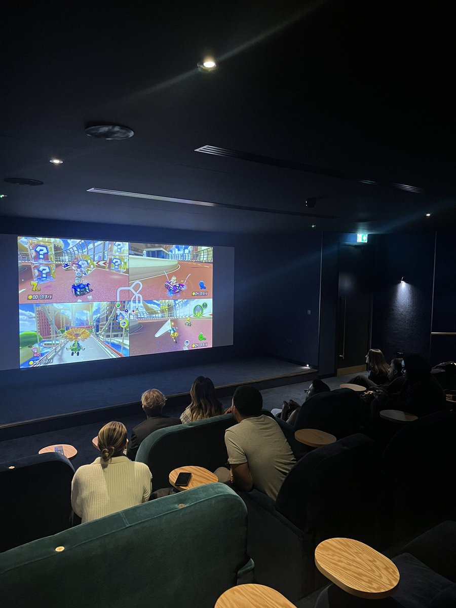 natashalfawn's tweet photo. Closing off NFT LDN with a gaming sesh with the gang🏎️🏁🔥

@RandyHercules @JKB_90 @yobsyobsyobs @Fereiliquid @NathanHeadPhoto @thisisnotgabs @eforexodus @ejfawn https://t.co/oYz0tMuDD6
