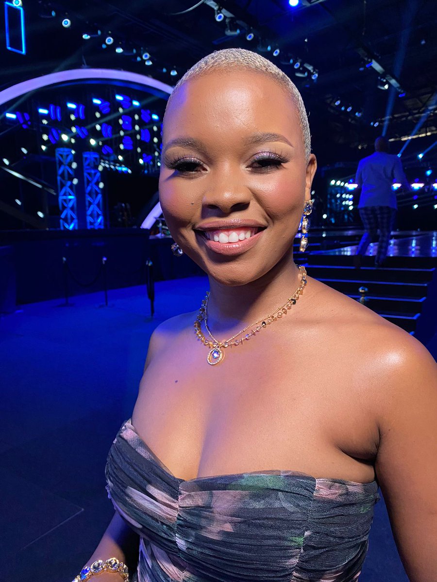 Diegochuene's tweet image. Who's the winner ??

Like for Thapelo

Retweet for Nozi 

   #IdolsSA