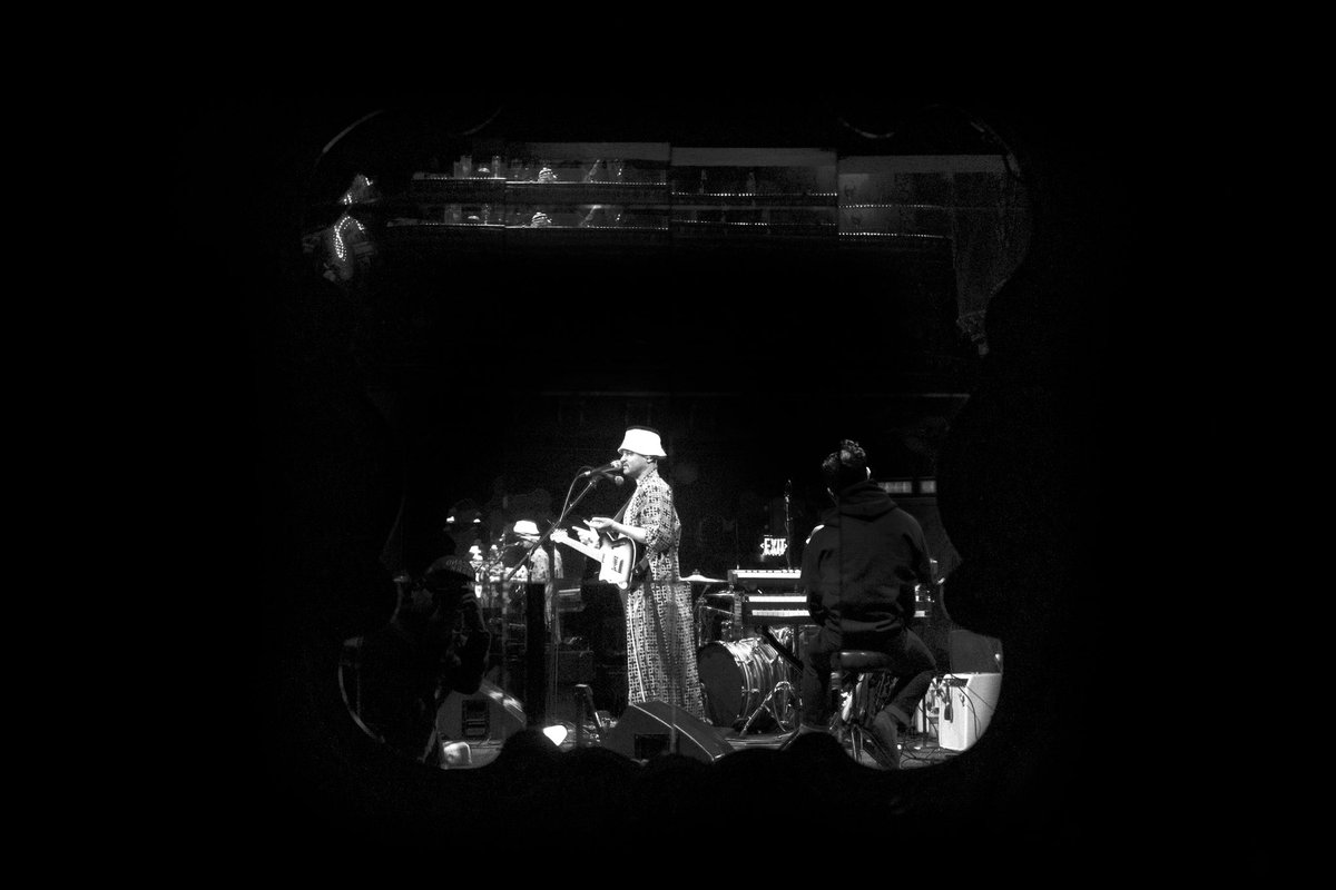 meatisburger's tweet photo. I was invited to watch a concert on last Friday night and was blown away by this artist. Son Little was amazing. Here are a few shots from the show with my x-pro 3. https://t.co/S4o2UeBnWl