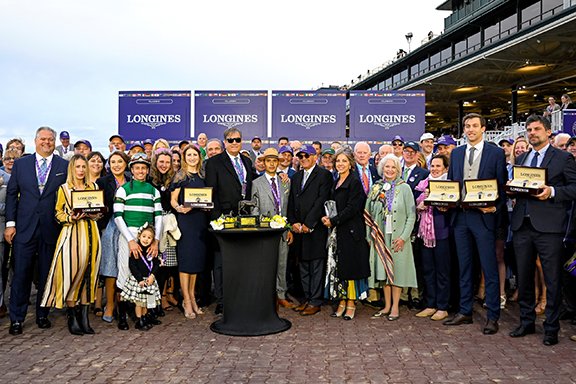 BH_AEberhardt's tweet photo. A super star! 🌟🤩🏇 @BreedersCup #Classic winner #Flightline has been retired to @LanesEndFarms. The son of #Tapit (@Gainesway) is out of #Feathered at breeder Jane Lyon's @MoreSummerWind. Well done @david_ingordo Congrats to all Flightline connections and fans! https://t.co/ePZ3uV5Ih7