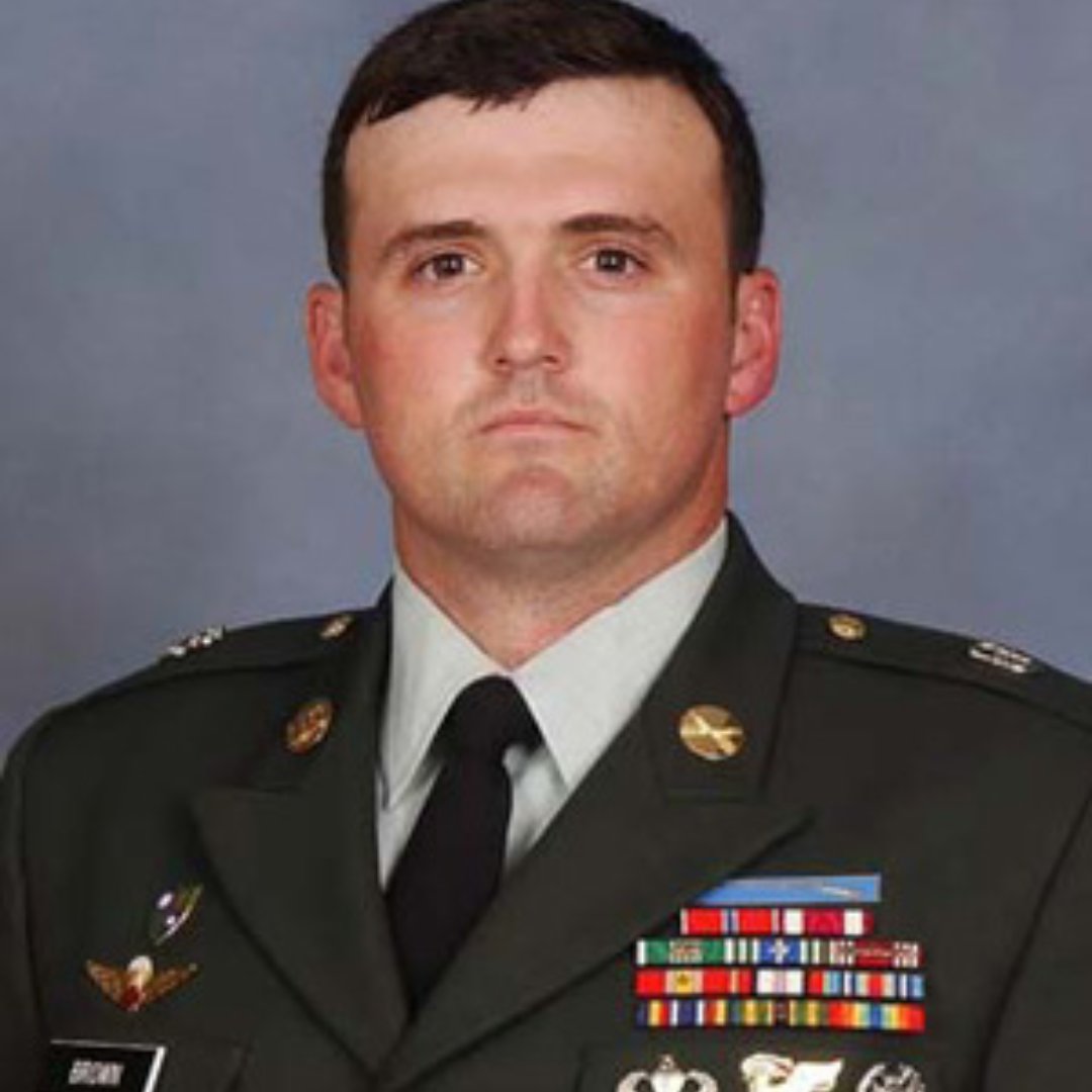Today we remember Sgt. 1st Class William R. Brown killed in action on this day in 2006. SFC Brown was assigned to the 1st Battalion <a href="/3rdSFGroup/">3rd Special Forces Group 🇺🇸</a>. Memorial Wall: greenberetfoundation.org/memorial-wall/ De Oppresso Liber! 🇺🇸
#specialforces #greenberet #deoppressoliber #rememberthefallen
