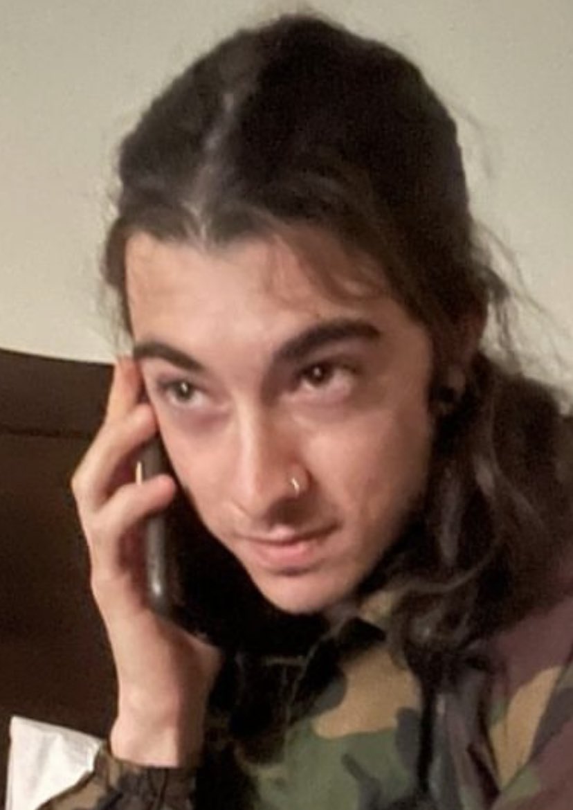 WEARERESISTOR's tweet image. Never forget. Conti’s hitchhiker