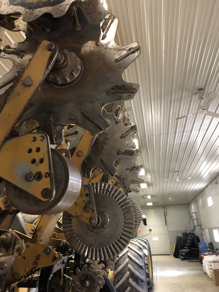 macffarms's tweet photo. Mini cog resting on a standard cog. Our configuration today is 6 standard cogs and 10 mini cogs.  Waiting for 16” coulter blades so we can run a coulter in front of the standard cogs as well. https://t.co/Cjye1Cw7wf