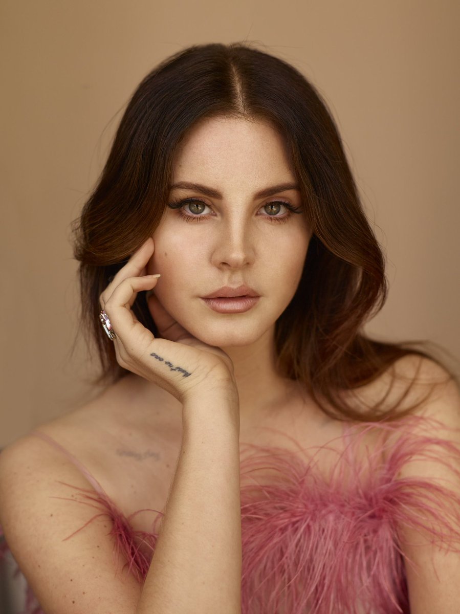 Lana Del Rey World on Twitter "RT LDRWorld1 Pela primeira vez na carreira, Lana Del Rey