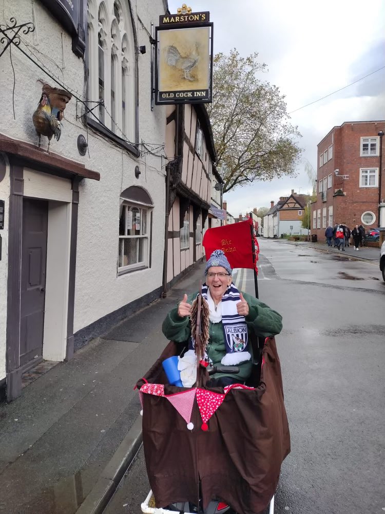 JohnAda10163823's tweet image. Well today has been a very big challenge!! I was told not to set out on my journey as we had heavy rain but I ignored them !! I managed 3 miles on my scooter and visited all 7 pubs ! I have nearly hit £19,000 I am a proud warrior, but very cold!
Thankyou everyone 
#mnd
#wba