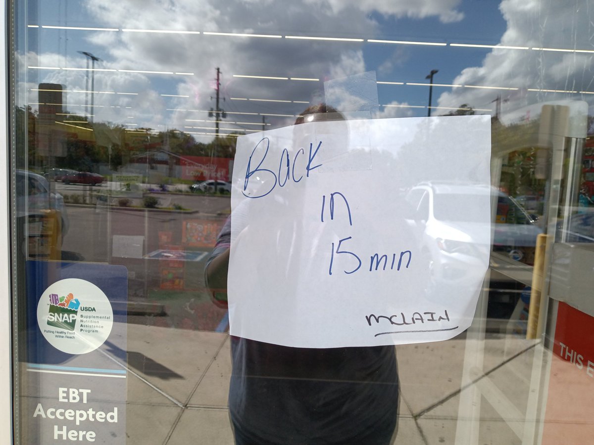 jburks65's tweet photo. @MyFamilySavings The Family Dollar on 4989 Old Winter Garden Rd. STAY CLOSED! Who can I complain to about this! https://t.co/UfXUrrkVgE