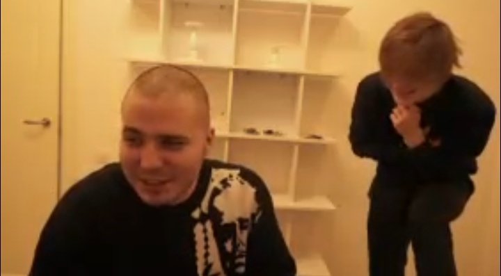 они долбоебики, но я их лублу