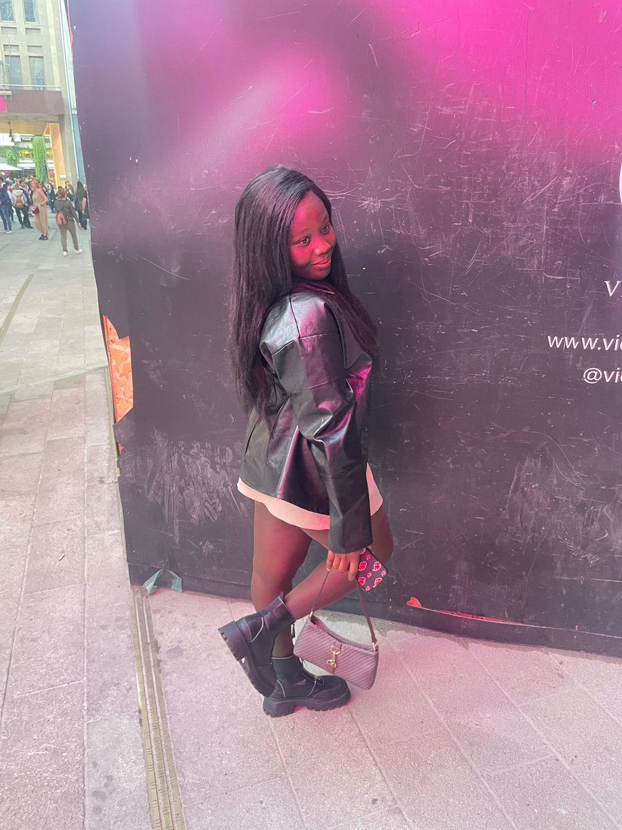 AmmaPraman's tweet photo. Smash or pass🥵🥺??? https://t.co/i68BmxSC4S
