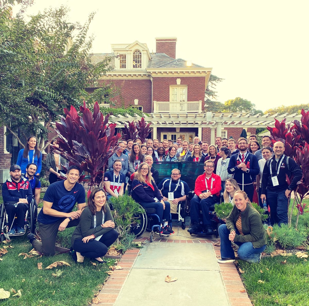Great few days in LA coming together as the voice of Team USA. We covered critical topics from governance to high performance funding to athlete rights &amp; responsibilities 🇺🇸🇺🇸🇺🇸

#athleterepresentation #athletevoice #athleteadvocacy #sportsgovernance