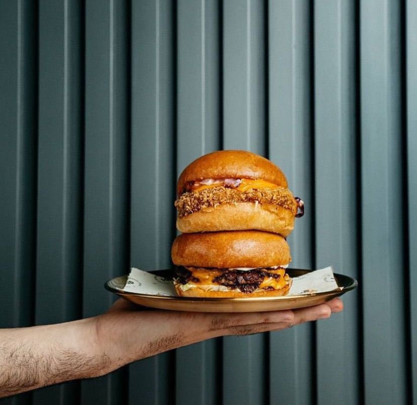 BurgerLoungeSA's tweet photo. أحبك لو تكون حاضر ☺️. https://t.co/7bGyKQUufp