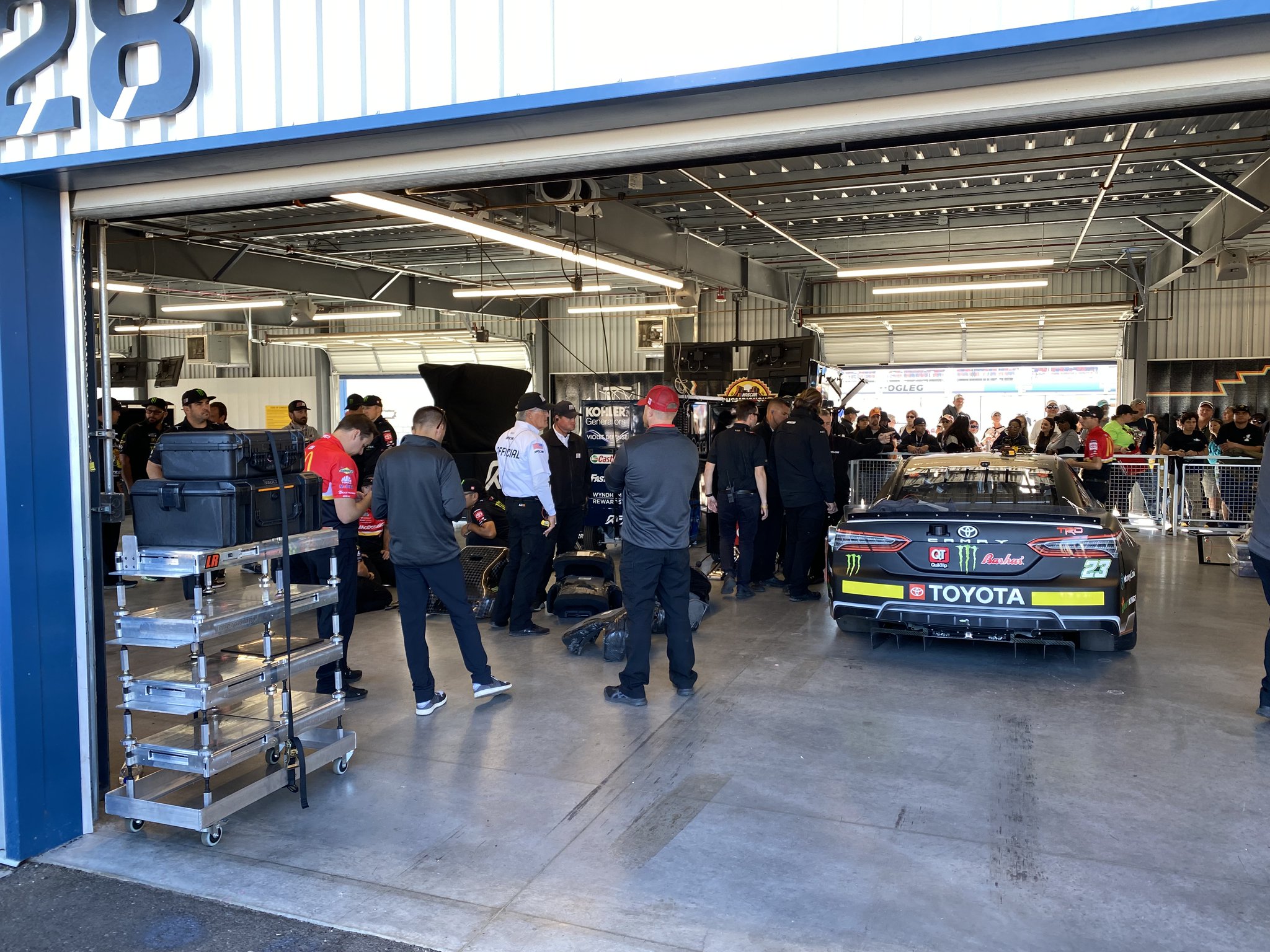 Jeff Gluck on Twitter "Seat swap has taken place in the 23XI Racing
