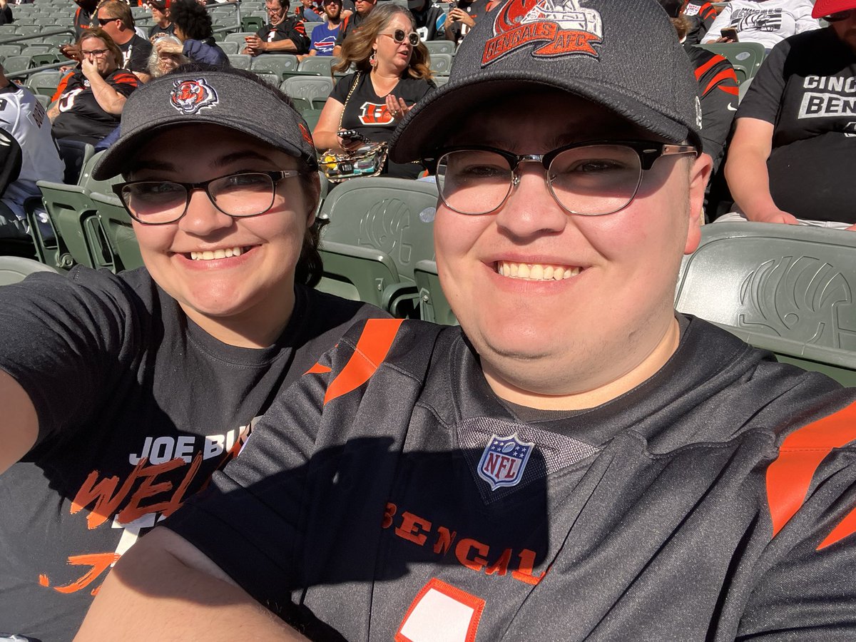 jadentaylarlee's tweet photo. first anniversary!!! 

#WhoDey #RuleTheJungle #Bengals #CincinnatiBengals https://t.co/nxzmrIUpdy