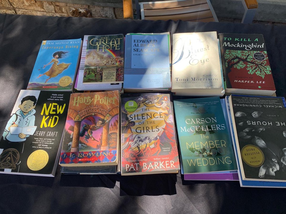 SKEE WEEK REKAP💗💚
A special thank you to everyone that joined us for our events this week. Participants had the opportunity to learn more about financial literacy and the importance of voting to uplift our communities. #keepingupwithkl #aka1908