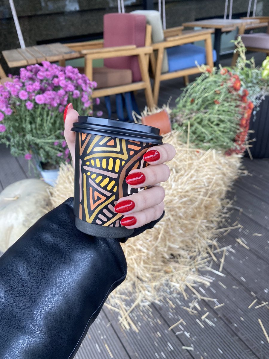 evaeyess's tweet photo. New nails 💅 
#nails #newnails https://t.co/BC6umcUhVj