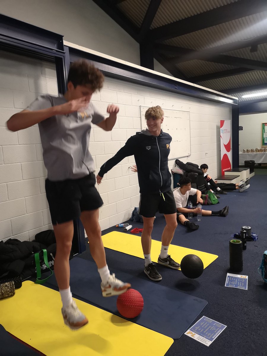 As the last finals session of the weekend for <a href="/SwimSouthWest/">Swim England South West</a> regionals draws to a close it's been great to see so many <a href="/PlymouthLeander/">Plymouth Leander Swimming Club</a> <a href="/PlymouthCollege/">Plymouth College</a> student-athletes racing this weekend. As always their professionalism and dedication shines through! #bluearmy #swimming