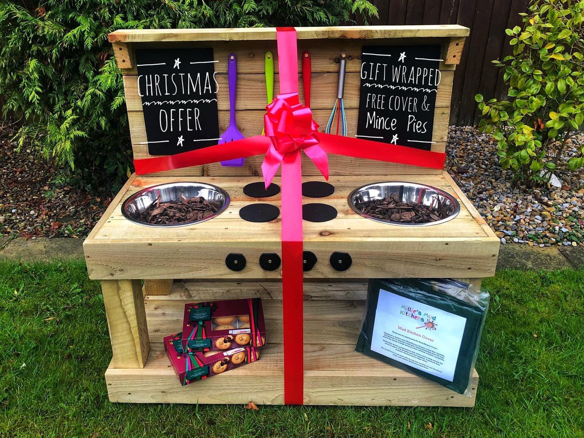 milliesmudkitch's tweet photo. 🎄🎄CHRISTMAS  OFFER 🎄🎄

 DOUBLE BOWL MUD KITCHEN
 GIFT WRAPPED
 FREE COVER
 MINCE PIES
 £165

Now taking orders for Christmas deliveries, for the perfect Christmas present!

See Facebook/website for further details. https://t.co/eA7l9tjZnE