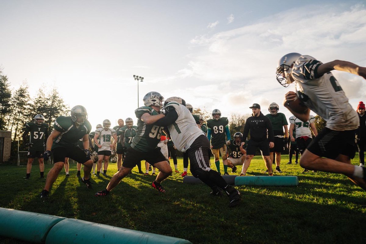 BelfastTrojans's tweet photo. OTA 1 in the bag and boy did it feel good! ๐ช๐โ
If you have missed out on our tryouts and are still keen to get involved with the team, whether as a rookie or experienced player, send us a DM and weโll put you in touch with our coaches. Thereโs still time โฐ๐
#TrojansWill https://t.co/oN2oeKukPi