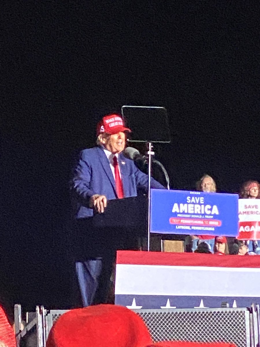 304hunt's tweet photo. Go to a Trump Rally: ✅
Thanks for a great time Mr. President🇺🇸 https://t.co/7mjj74RRai