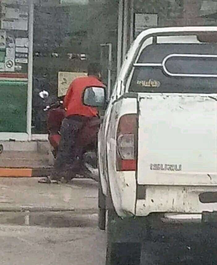 shitpostverdade's tweet image. ESPELHUS