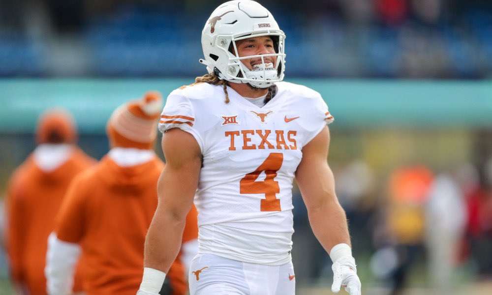 KstateFanBruh's tweet photo. Can anybody explain to me why Texas’s wide receiver is bigger than any tight end on our roster?

#GottaRecruitBetter https://t.co/FfccRHI6eh
