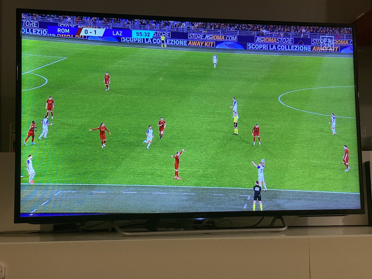 barbez10's tweet photo. @DAZN_IT avete rotto il cazzo!!!! https://t.co/3L8wCllanA