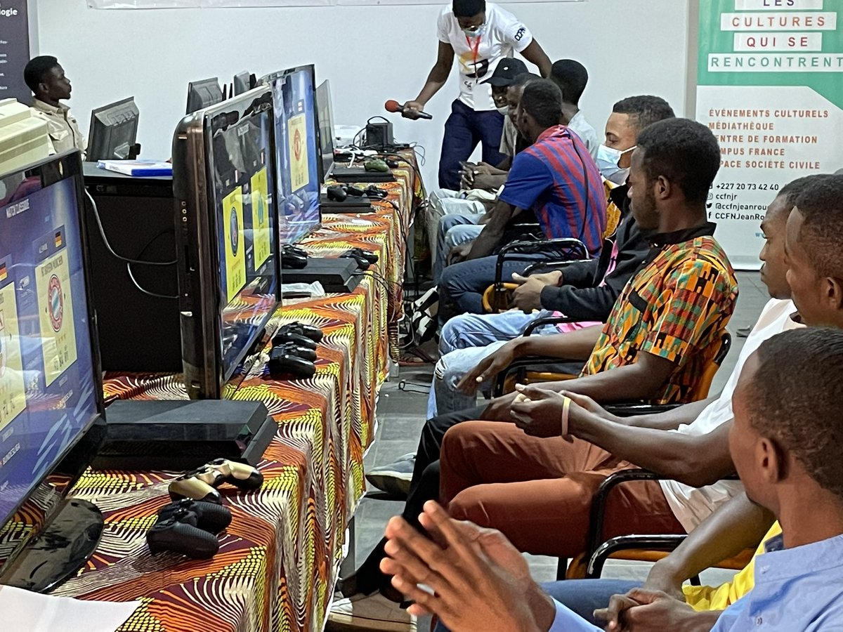 Les 2 joueurs qui représenteront le 🇳🇪 à la finale du <a href="/SahelEsports/">Sahel Esports Champions</a> Champions le 23/11 à Dakar  🇸🇳 #FIFA23 #eSports grâce au soutien de <a href="/IFParis/">Institut français</a> et du <a href="/ccfnjr/">@ccfnjeanrouch</a> <a href="/ambafr_au_niger/">La France au Niger</a> #iciniamey <a href="/PresidenceNiger/">Présidence du Niger</a>