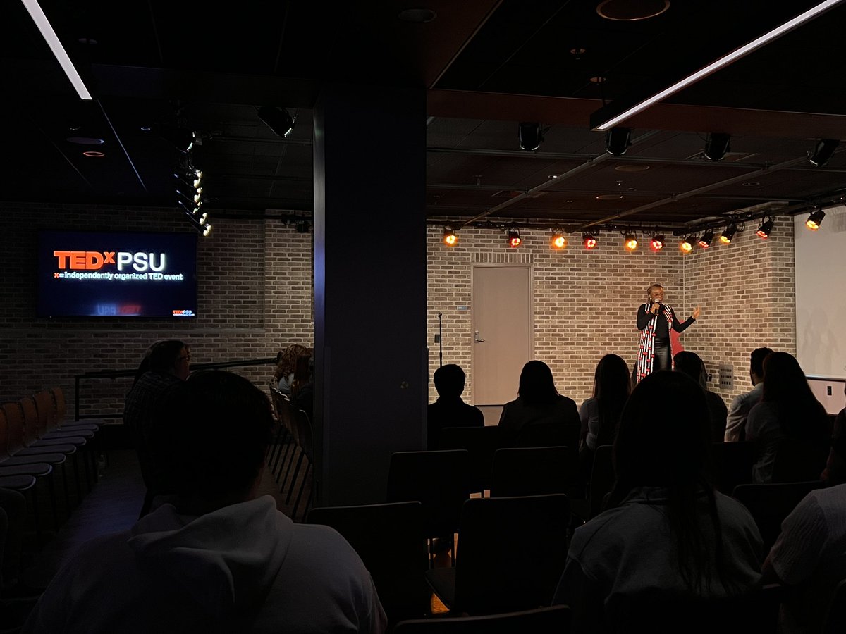 Our third speaker today, Christine Titih, shares the importance of tying family bonds, forming your own purpose and finding your life passion❌❤️