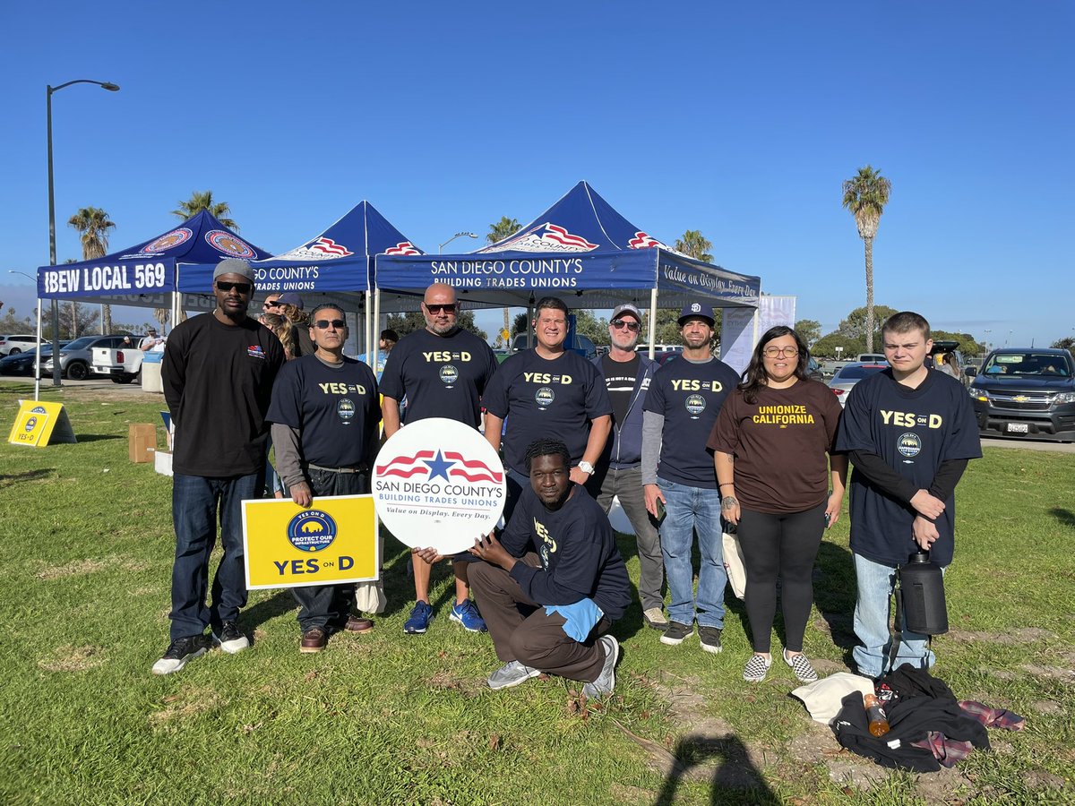 SD_BldgTrades's tweet photo. Some of our @NABTU MC3 apprenticeship readiness students turned out to help us #GOTV for #YesOnMeasureD to @SafeguardSD campaign! We’re so excited to welcome them into our unions! https://t.co/RuaLqVyuBv