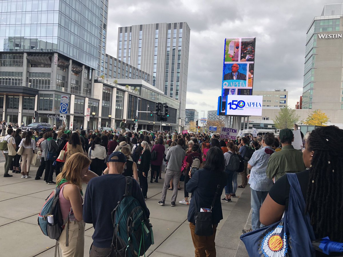 wvescience's tweet photo. Reproductive Rights Rally at #APHA2022 https://t.co/RArOAKTMVN