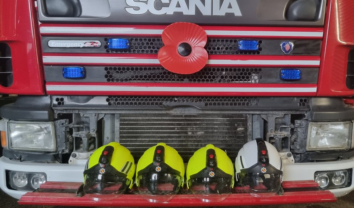 Drying off after a very wet afternoon! #fire #firerescue #firefighter #fireengine #weather #scania #rosenbauer <a href="/ScaniaGroup/">Scania Group</a> <a href="/ScaniaUK/">Scania UK</a> <a href="/RosenbauerUK/">Rosenbauer UK</a>