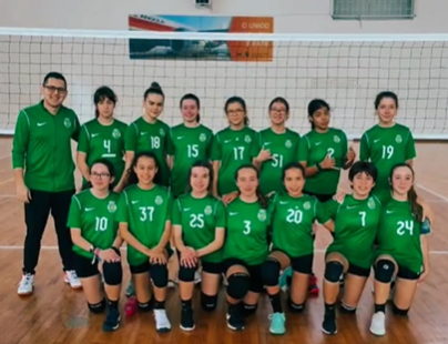VolFemininoSCP's tweet photo. Infantis
CN Ginástica 1 - Sporting CP B 3
Parabéns LEOAS... seguimos o nosso caminho! 🦁💚💪💪💪
Momentos para a posteridade... 😍👇
#SportingCP
#voleibolformfemscp
#Infantis
#campeonatoregional https://t.co/NFnX7IR1U7