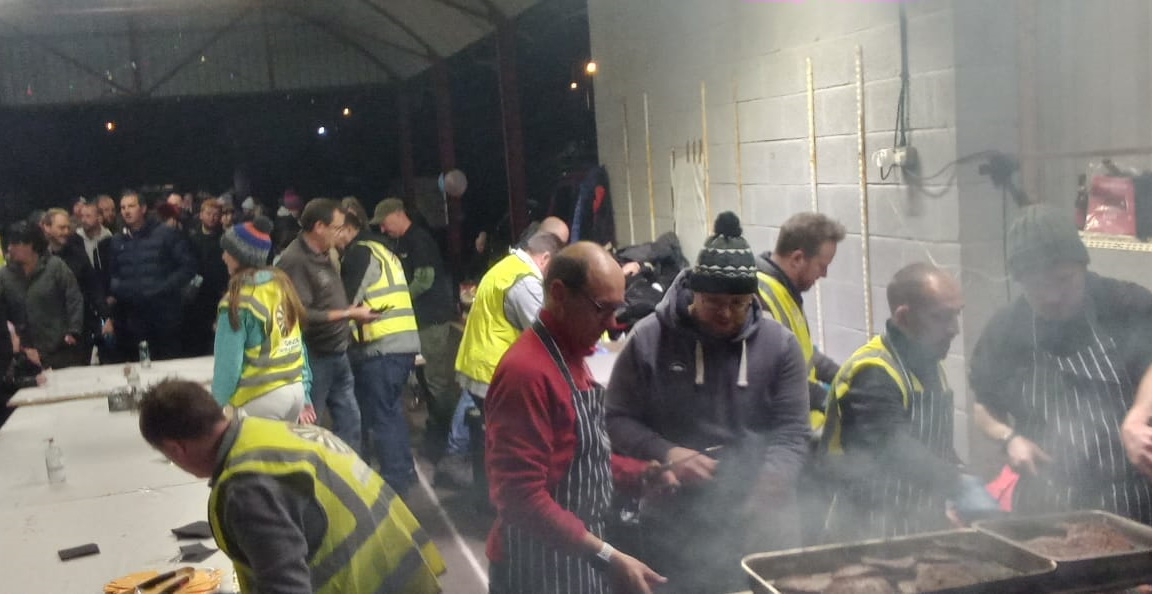 What a night!
Did you manage to get a burger from us at the Scouts fundraising fireworks show? If so, you helped us raise over £2,000 towards their cause!
Thank you for attending, we hope you enjoyed the food and the show. We'll be back there, helping out, next year.