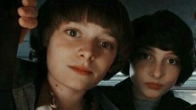 Ash_the_wise's tweet photo. Happy #strangerthingsday to Mike Wheeler and Will Byers :) https://t.co/hJtmdjR0um