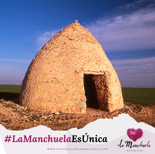 RVlaManchuela's tweet photo. Paisajes únicos que hacen de #lamanchuela un lugar mágico. En concreto, esta construcción popular en piedra seca tiene diversos nombres a lo largo de toda la geografía peninsular. ¿Cómo lo llamas tú?
#enoturismo #rutadelvinolamanchuela #Enunlugardetuvida #CLMtumundointerior https://t.co/iGWHj3T64x