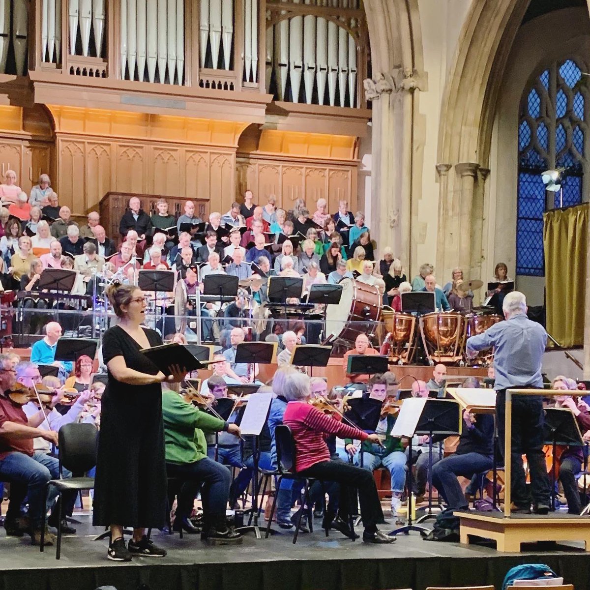 Back to the old job yesterday after a month and a half with the new boss… 

Fab Carmina Burana with the wonderful <a href="/norwich_phil/">Norwich Philharmonic</a>  <a href="/Pabshoppers/">Paul Hopwood</a> #adamgreen

#carminaburana #screamingbanshee #inflatableswan #magicbabysleptthroughrehearsal #loudnoises