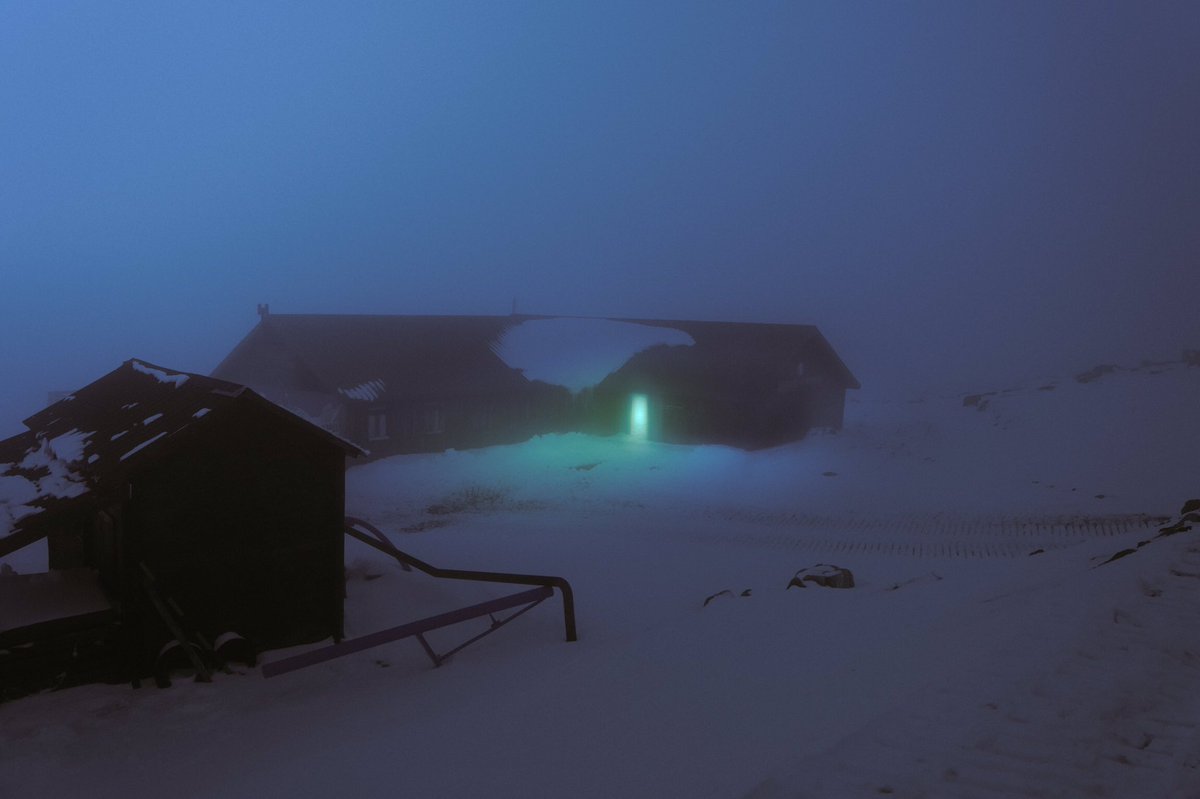 HenriPrestes's tweet image. The coldest nights