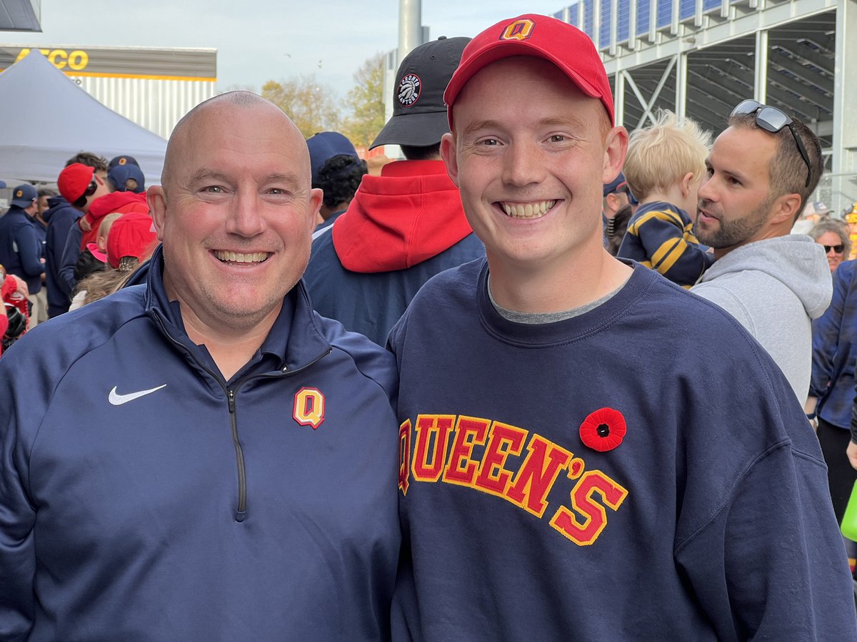 @SueBatesQ91 @queensgaelsalum @federicotheboss @DerekWiggan Great game yesterday!!! I’m on my way back home to Nova Scotia, but will watch the Yates Cup Game online next weekend. Go Gaels Go!!! Cha Gheill. #OUA #QueensFootball @CoachDavidson_ @Queens_Football