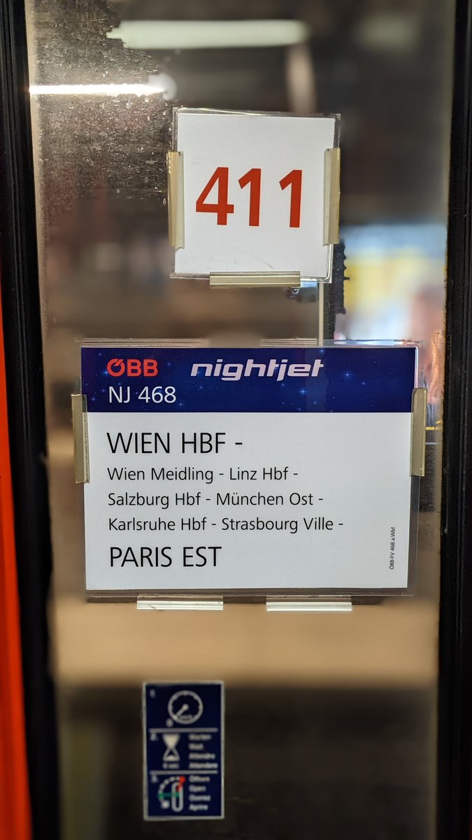 MarjolaineKoch's tweet photo. C'est reparti ? C'est reparti pour un #TrainDeNuit ! 🤗 Direction #Vienne avec un #OBBnightjet 🥳 #Railreport https://t.co/9ytyjmHSKF